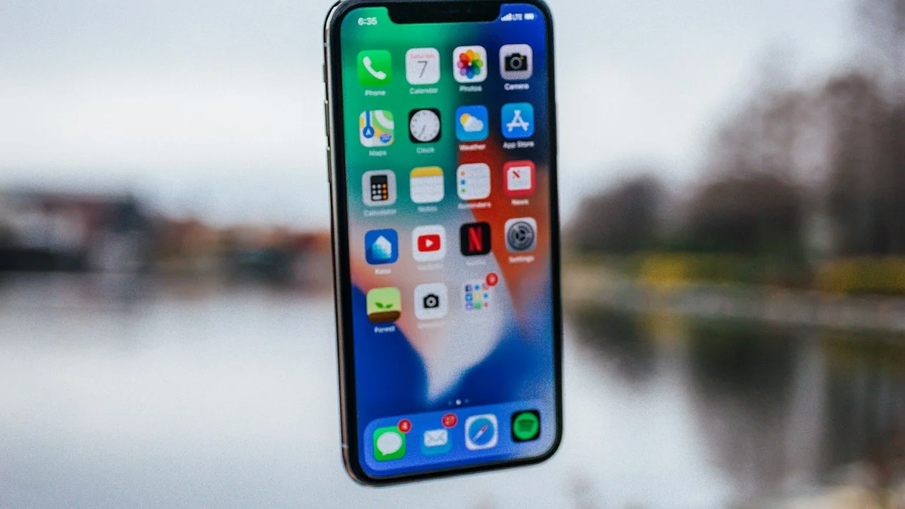 Interactive Home Screen Widgets and Action Button Automations: Practical Daily Productivity