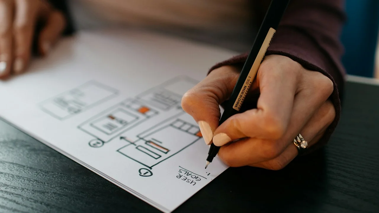 Vector Design on Touchscreens: Affinity Designer 2 vs Adobe Illustrator for iPadOS